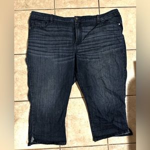 Simply Vera Wang capri